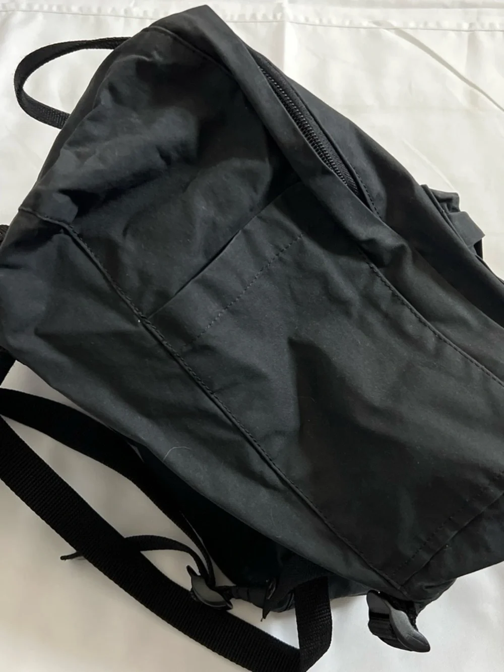 FJALLRAVEN Kånken Backpack